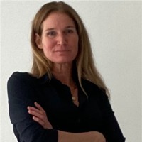 Iris Stolk