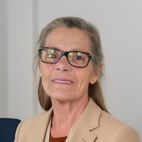 Lorrie Gutzmer