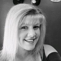 Lynda Fay