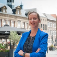 Lia Schouten - Van Summeren
