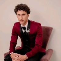 Vitor José Aquino Correia