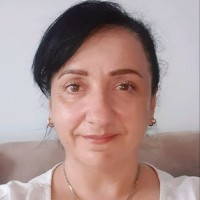 Maria-Veronica Yuguero