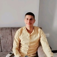 مصطفي محمود