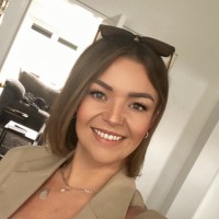Linzi Wright