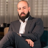 Yan Szuchmacher