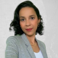 Luciane Gabriele Gomes