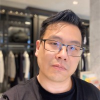 Lorenzo Zheng