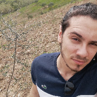 Zakaria Larbi