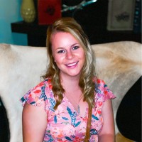 Kayla Farrell, Licsw