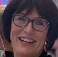 Sandra Riedlinger