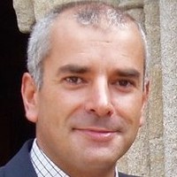 Efrén Estévez Carrera