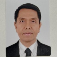Manny Soliveres