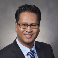 Dr. Vincent SERMONA