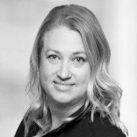 Monique Perry (Hollis)