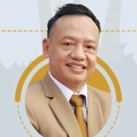 NANA SUTRISNA