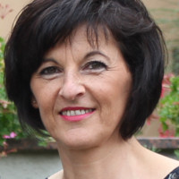 Claudine Zoelle