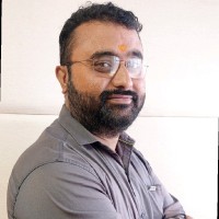 Lakhi D Tolani