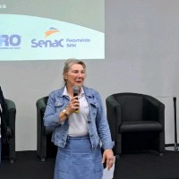 Vânia Maria Lovera