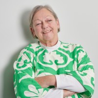Christine Bond