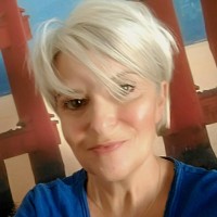 Carole Boué