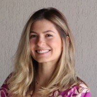 Maria Clara Campos