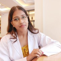Dt. Shivani Tiwari