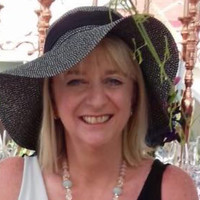 Simone Bowles