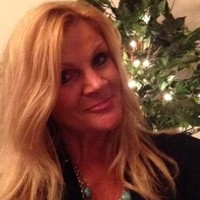 Julie Helm