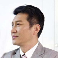 Elliot Tan