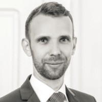 Krzysztof Łakomski, LL.M.