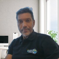 César Augusto González