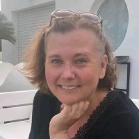 Anne Poveda