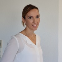 Nina Brand