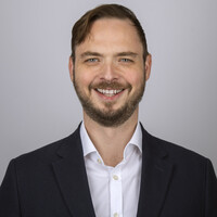 Simon Montague
