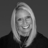 Julie Constantine