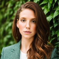 Lindsey F.