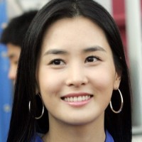 Elena Zhong