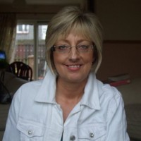 Lesley Russell
