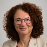 Ellen V.