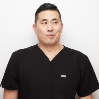 Dr. Gordon Kuang D.C.