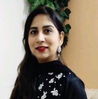 Arooj Naqvy
