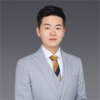 潘泽伟