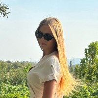Laura H.