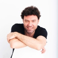 Alejandro González