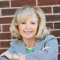 Gail Lueth
