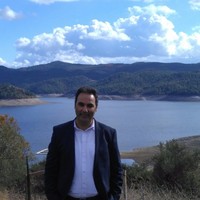 Vedat Efe