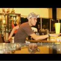 Michael daniel hendra