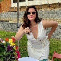 Aricka Testone