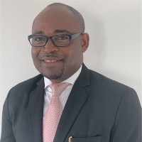 Pierre H. Dr. Bisseck