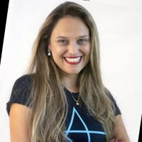 Mariana Karla Oliveira Costa